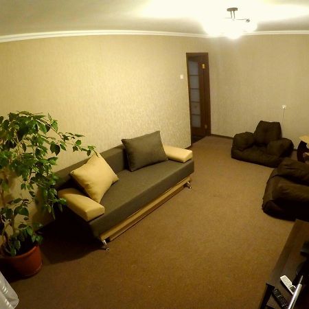 Apartment On Bohdana Gavrilishina Kpi Kiev Bagian luar foto