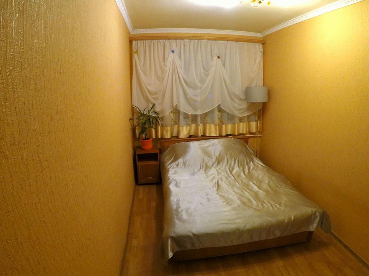 Apartment On Bohdana Gavrilishina Kpi Kiev Bagian luar foto